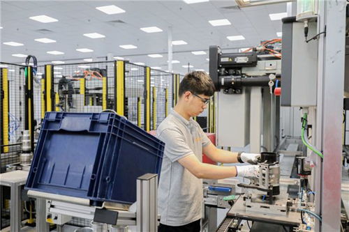 電子懸架熱潮來襲 通訊技術巨頭在華建廠引領行業變革